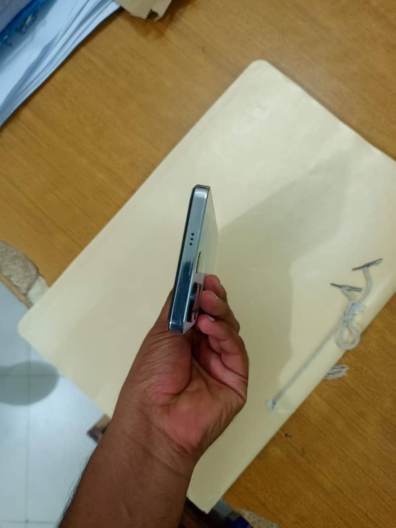 Tecno CAMON 20 4