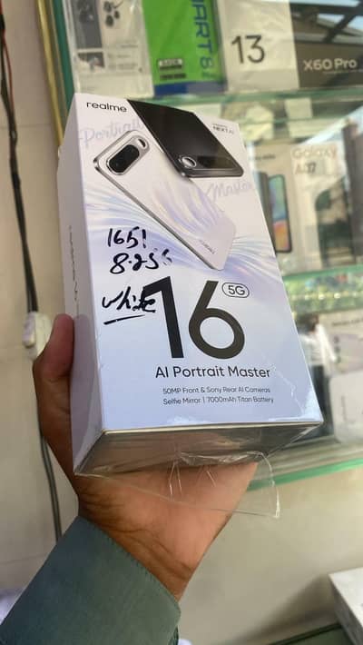 Realme 16 ⁵g  air white  color
