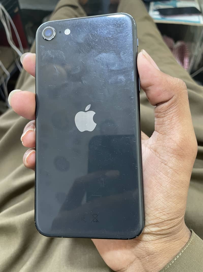 Apple iPhone SE 3