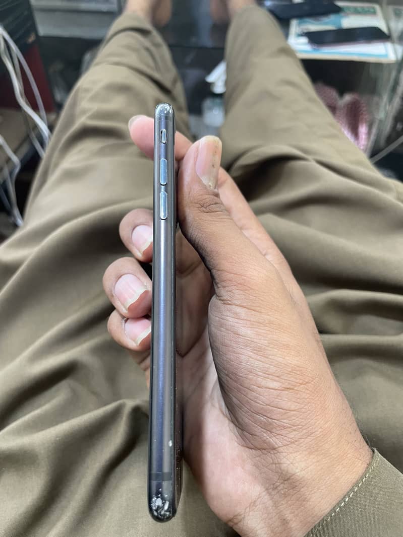 Apple iPhone SE 5