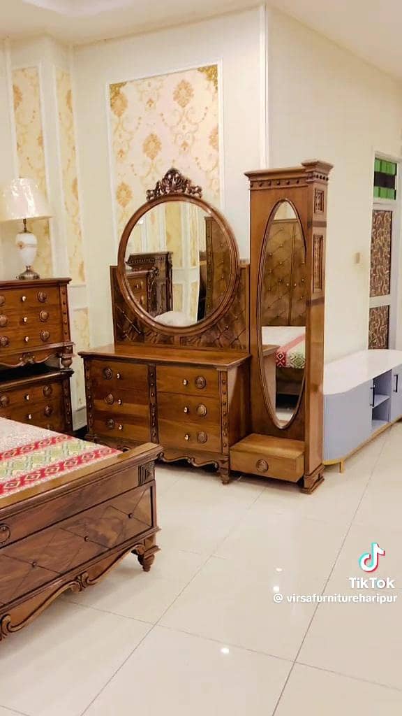 King bed 1