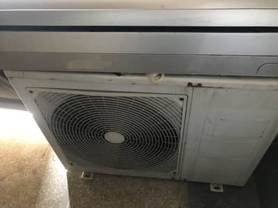 1.5 ton AC