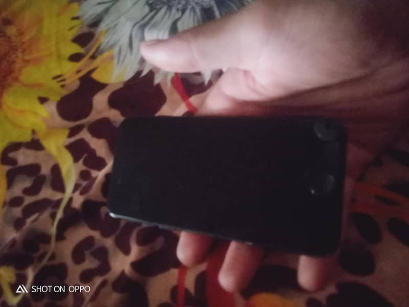 Apple iPhone 7 2