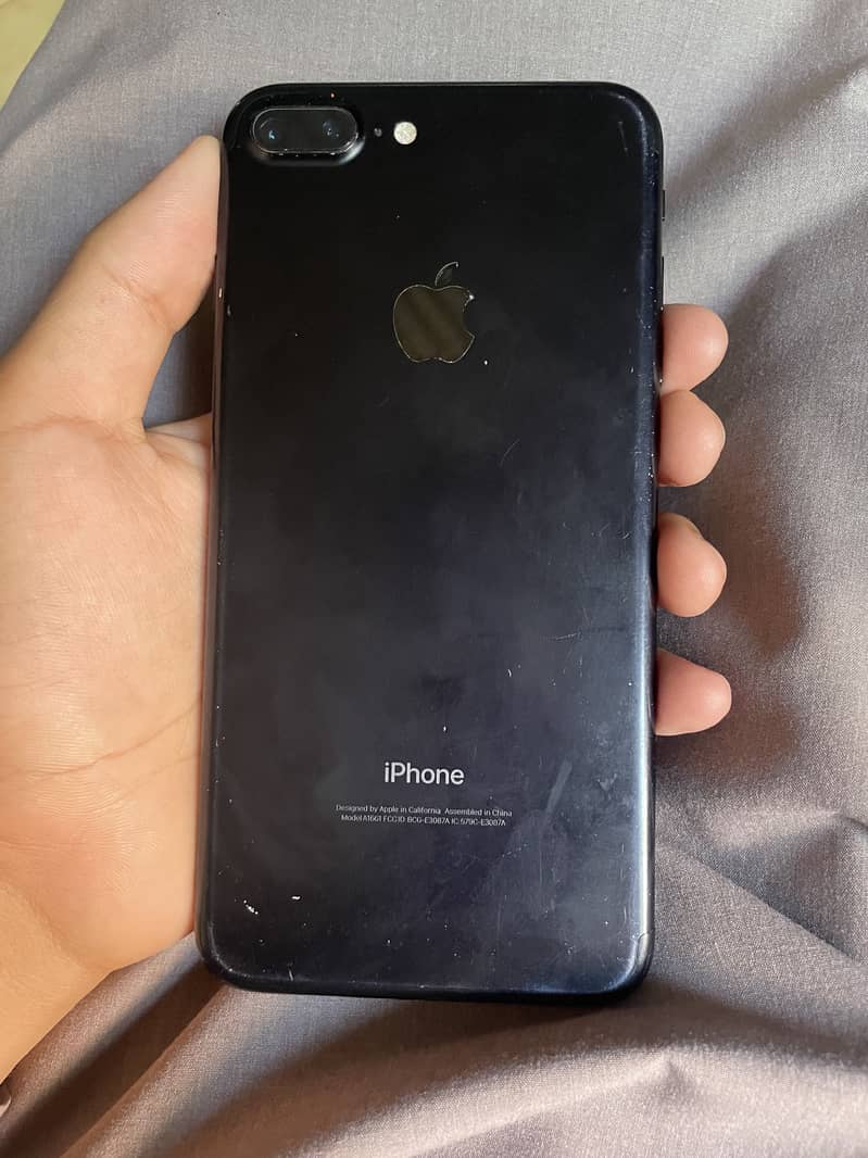 Apple iPhone 7 Plus 0