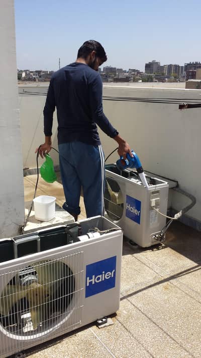 professional AC technician for installations and AC maintenance