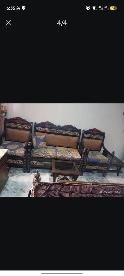 4 seater sofa