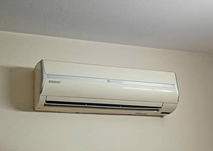 orient split AC perfect working chill cooling