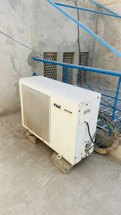 pak air con used AC. 100% chill colling