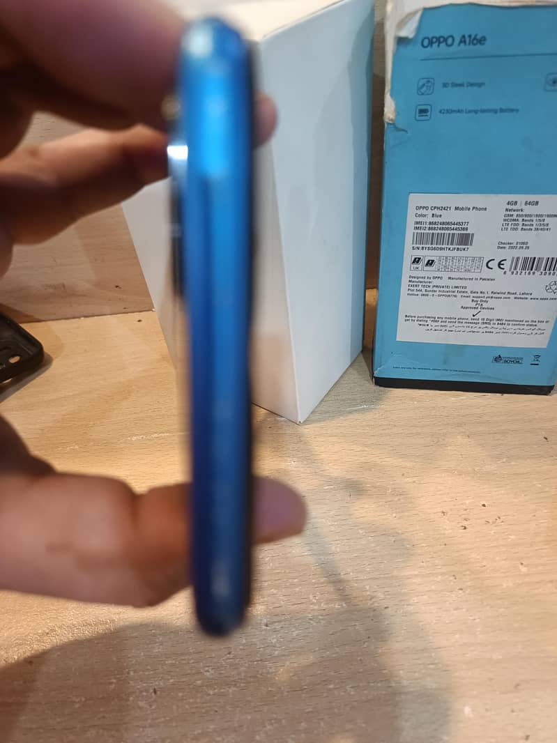 OPPO A16e 0