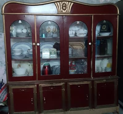 full size shoe case or 4 boxes