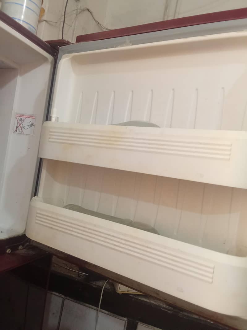 orient fridge 2