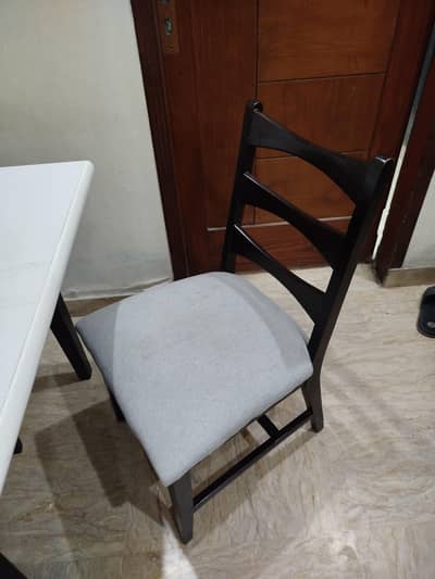 dining table with chair