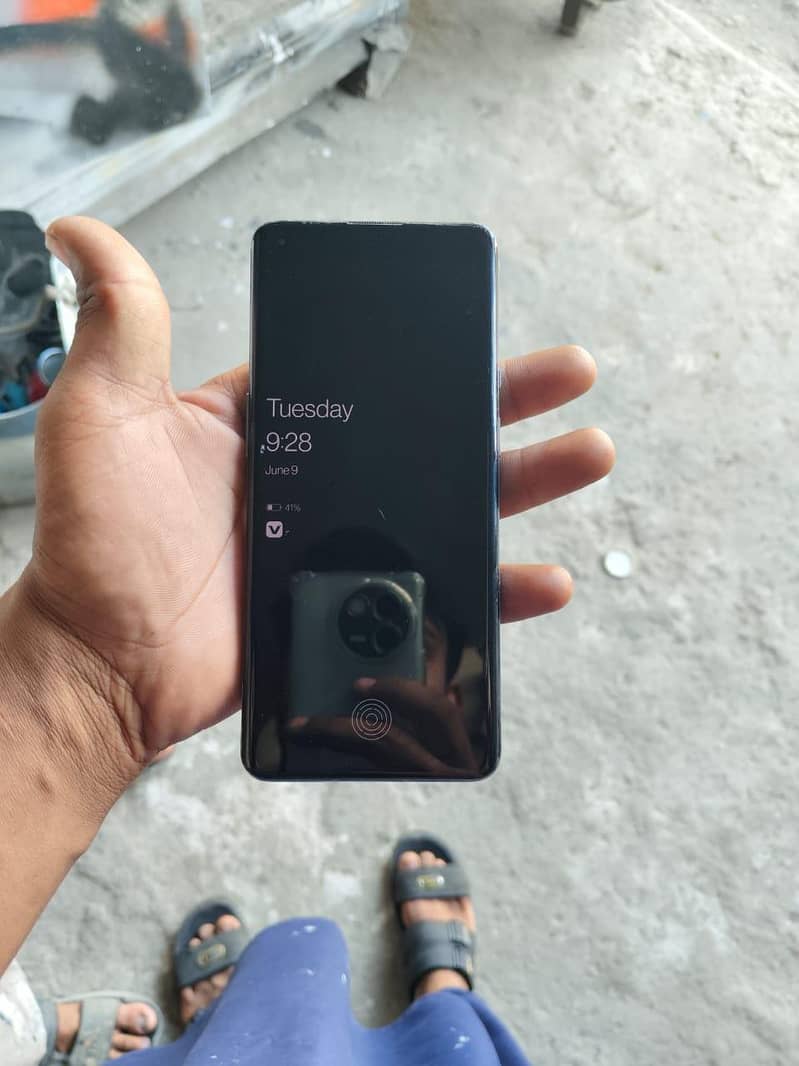 One Plus 9 Pro 0