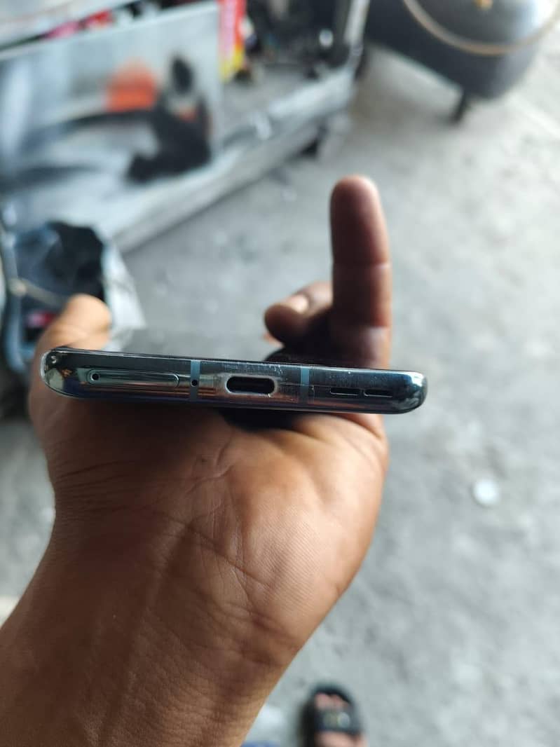 One Plus 9 Pro 1