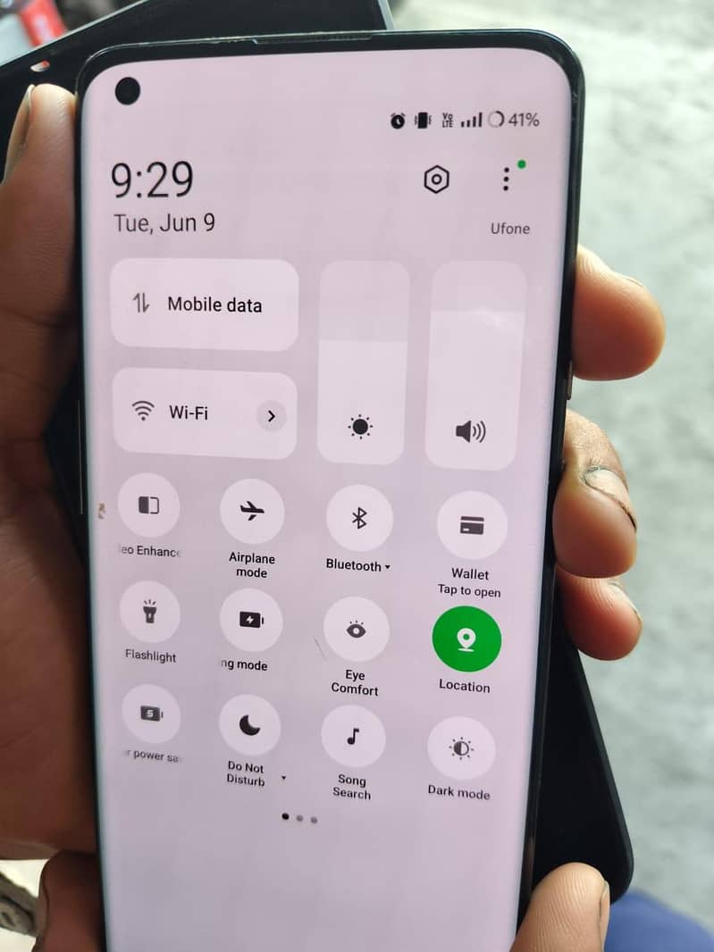 One Plus 9 Pro 7