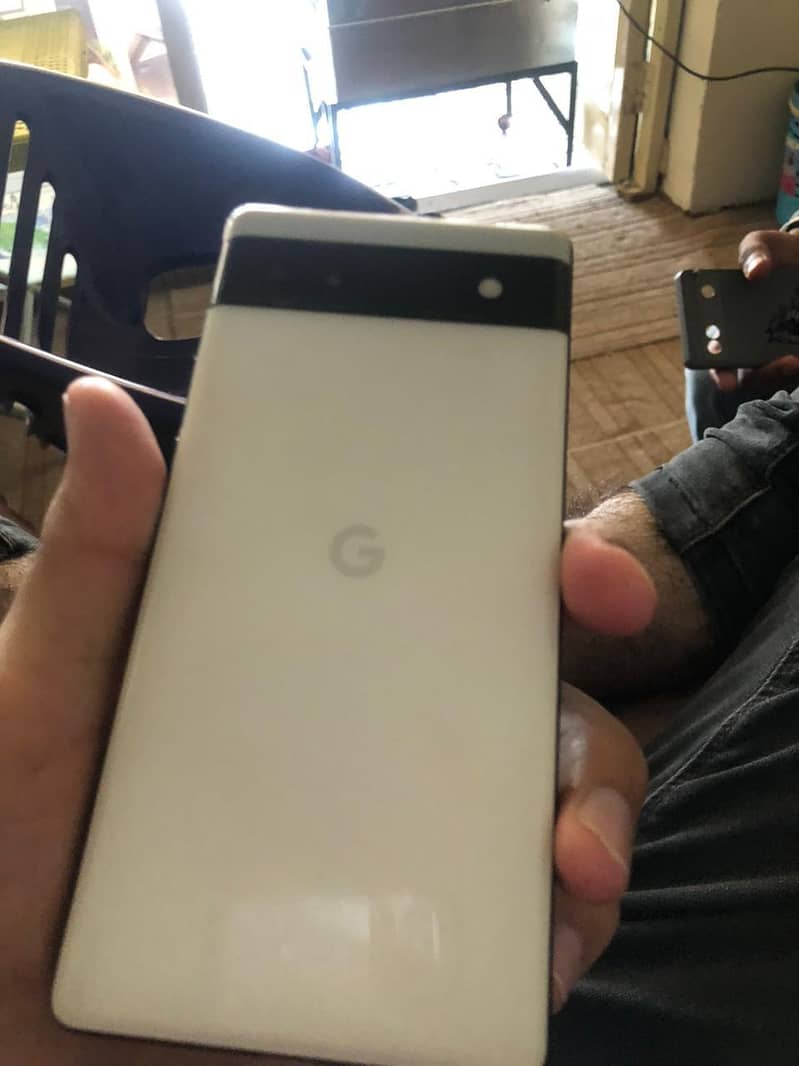 Google Pixel 6a 4