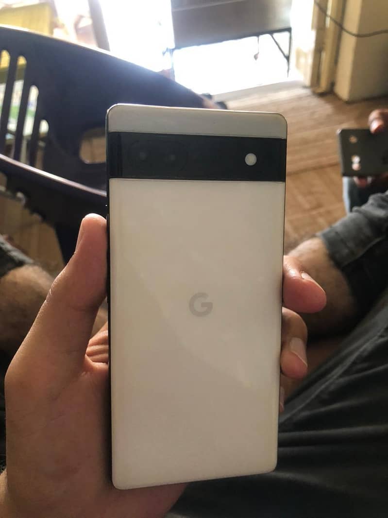 Google Pixel 6a 5