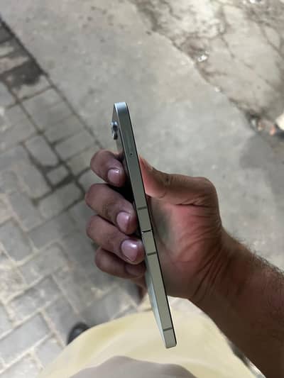 Samsung Mobile Z Flip 6