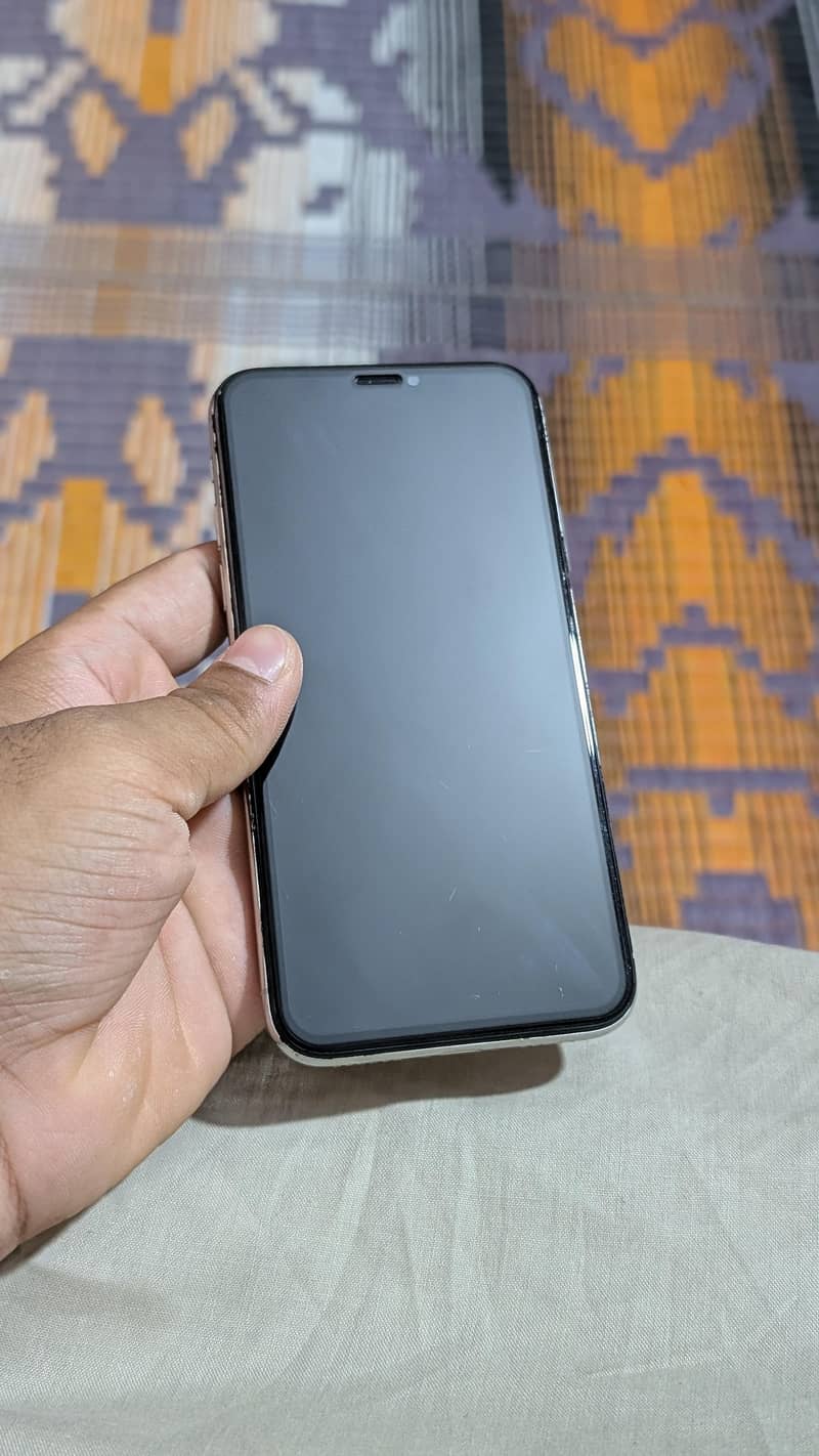 Apple iPhone X 2