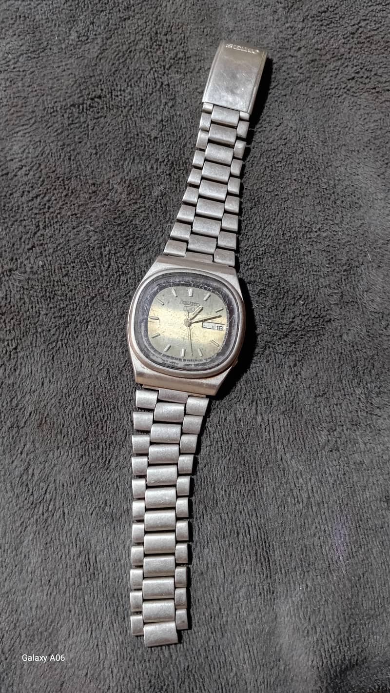 seiko 5 automatic 3