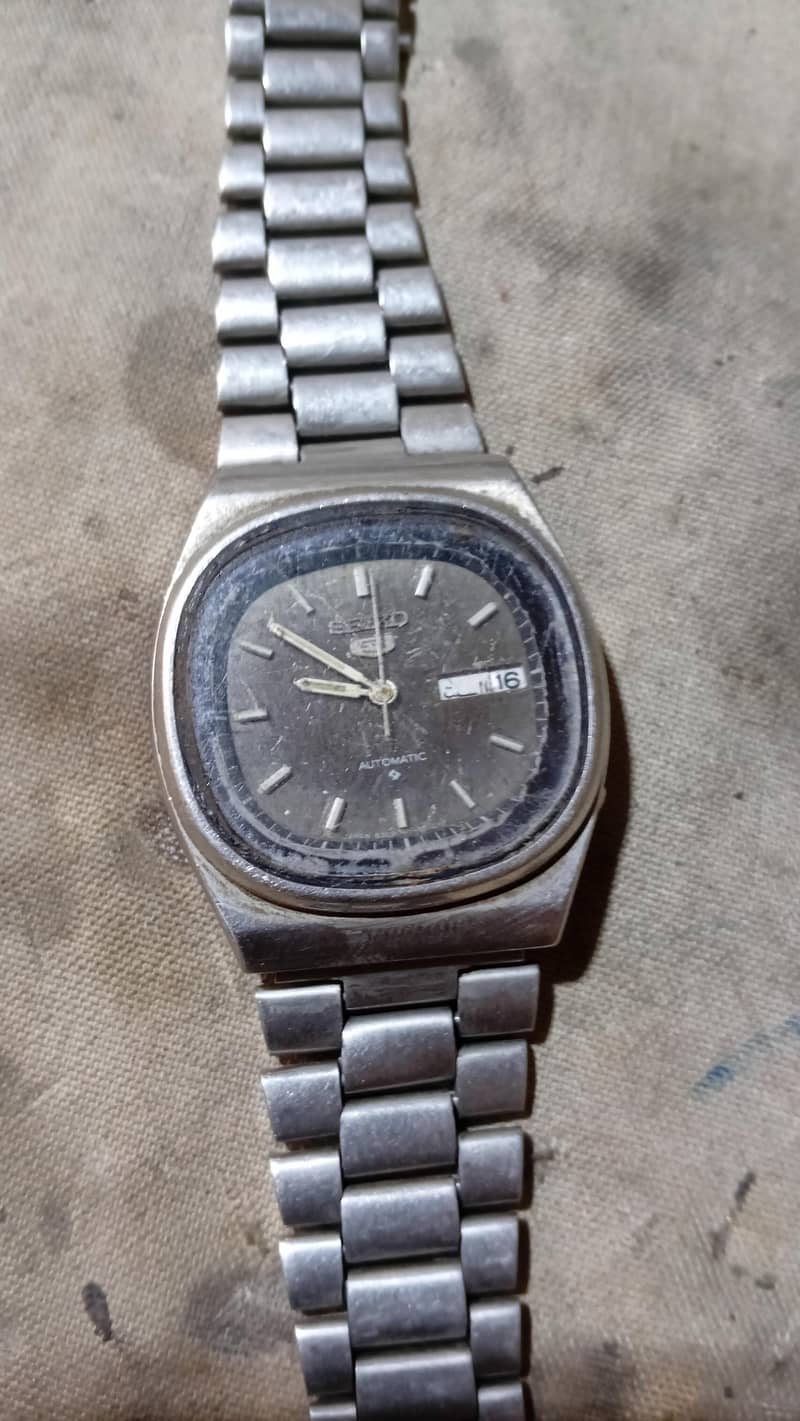 seiko 5 automatic 5