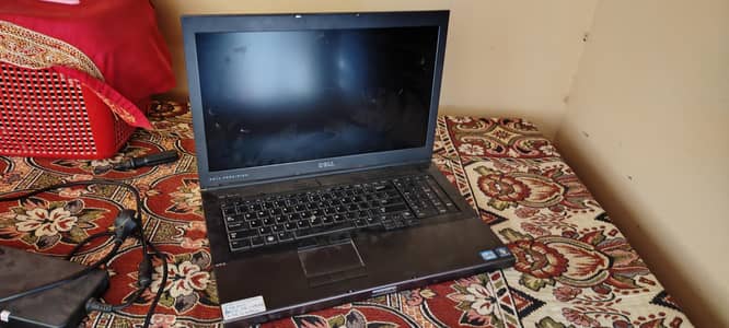 laptop 8 GB ram + 2 GB graphics card