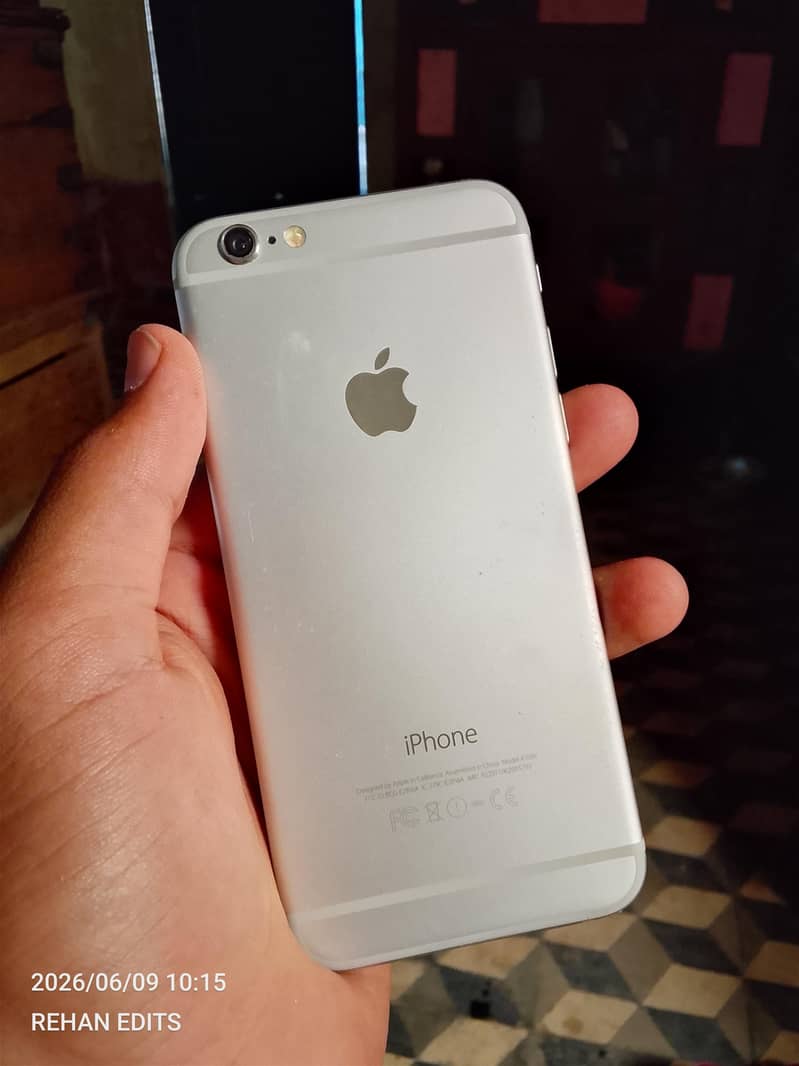 Apple iPhone 6 4
