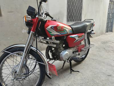 Honda 125, 24 model