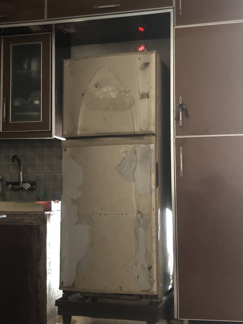 Refrigrater 0