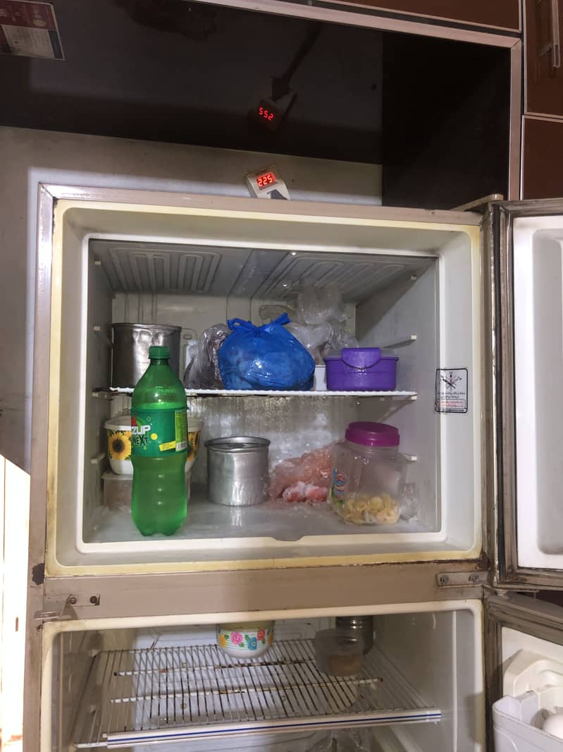Refrigrater 2