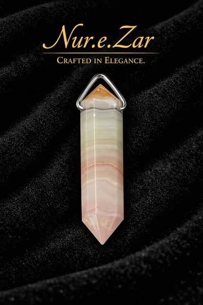 Stone Pendant made of Lapis, Oynx,