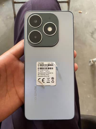 Tecno Spark 20/ 8/256/ RM urgent sale 10/9 condition