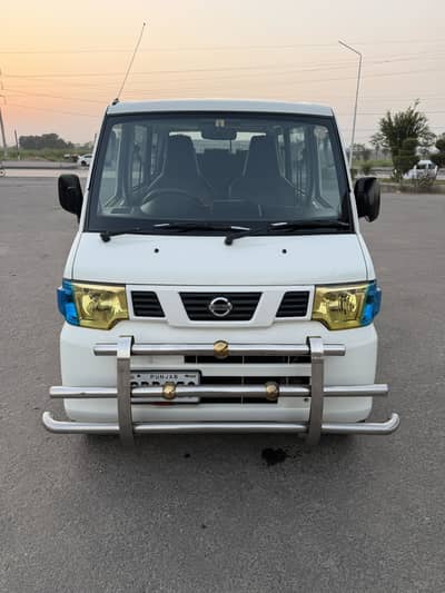 Nissan Clipper 2013