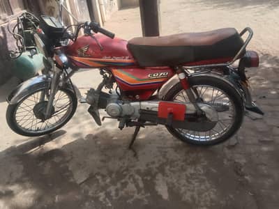 03052526348 Honda cd70 2012 model for sale