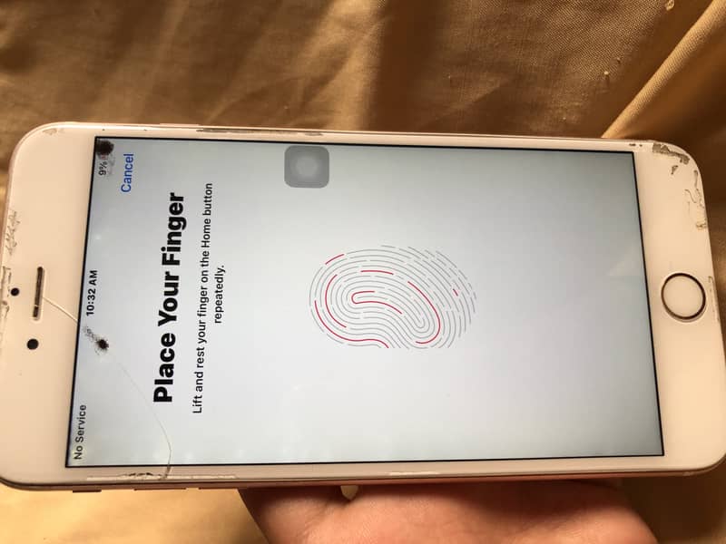 Apple iPhone 6S Plus 2