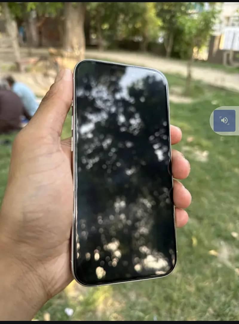 iphone 15 pro 2