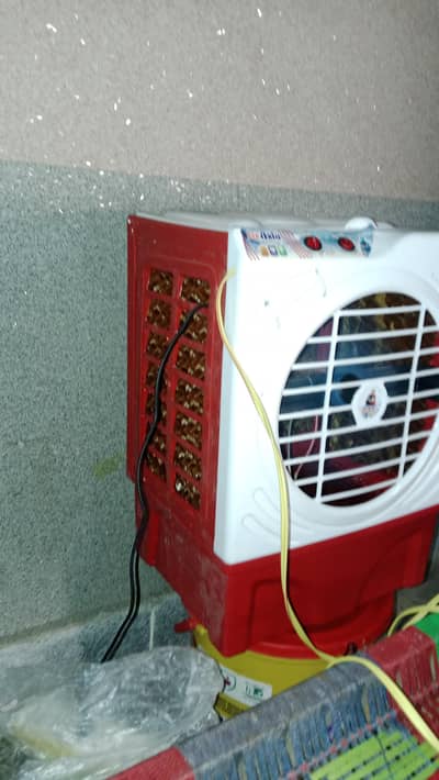Small air cooler