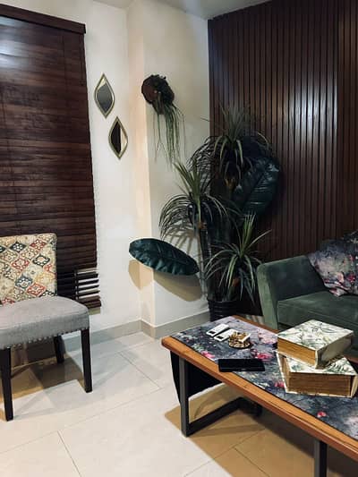 1 bed Full Furnished Flat bharia Town phase 8 Available Acce microphone Furge Lcd bajlii panii gass All Facilities per day 5000 weekly Monthly Available 5000 Rupes Per day