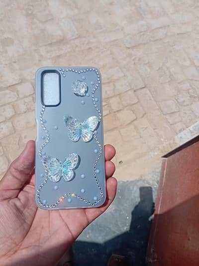 vivo y 20 ka hai bhut payra cover hai 1000 prize hai