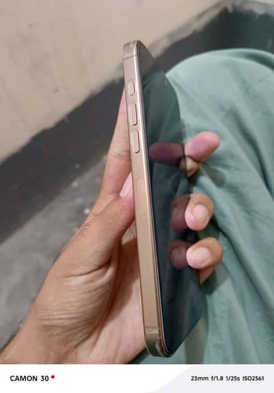 IPHONE 16PM (256)