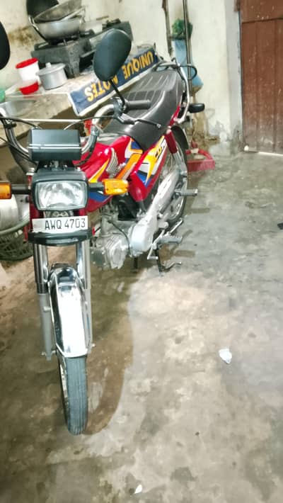Honda City 70 2025 model first and all okay good condition hero