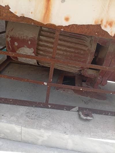 Double Ampailer Pump in Good condition 03007976486