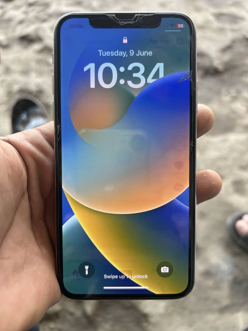 Apple iPhone X 0
