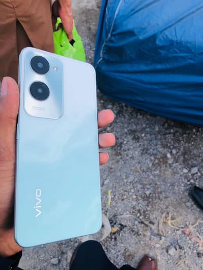 Vivo Y18