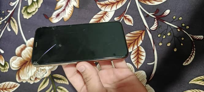 i phone xs