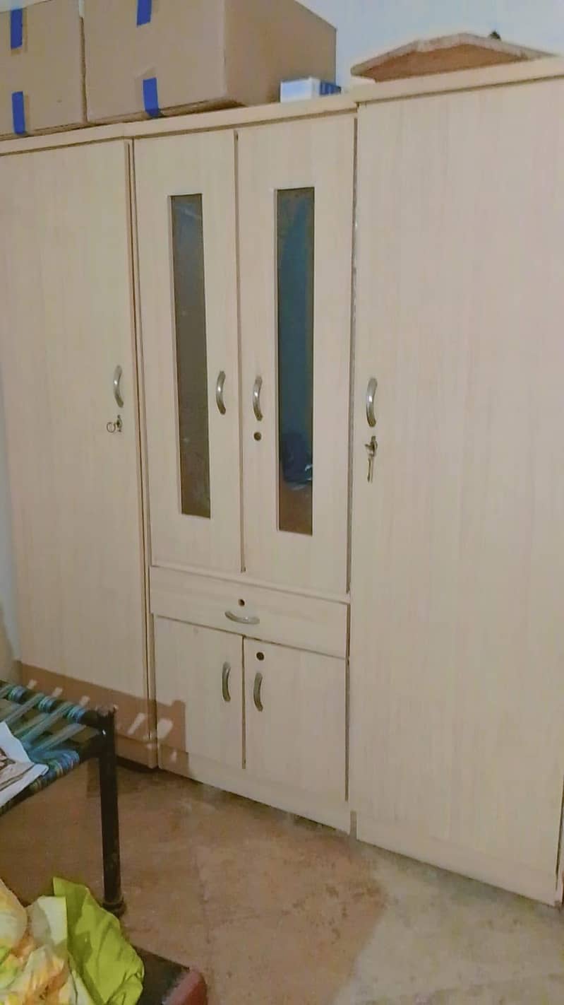bedroom set without bed 3