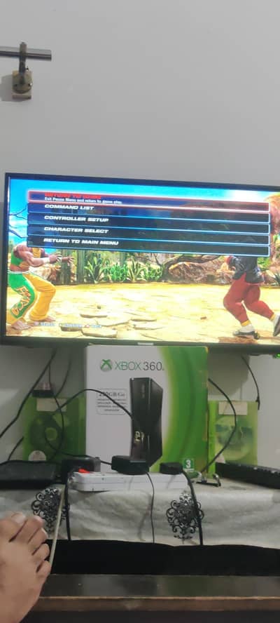 xbox360 slim new condition