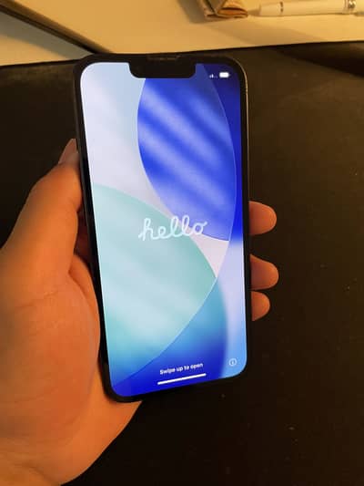 Apple iPhone 13