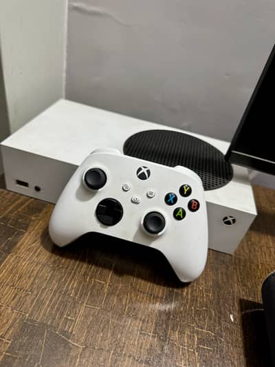 Xbox Series S (cheapest console to play GTA 6)