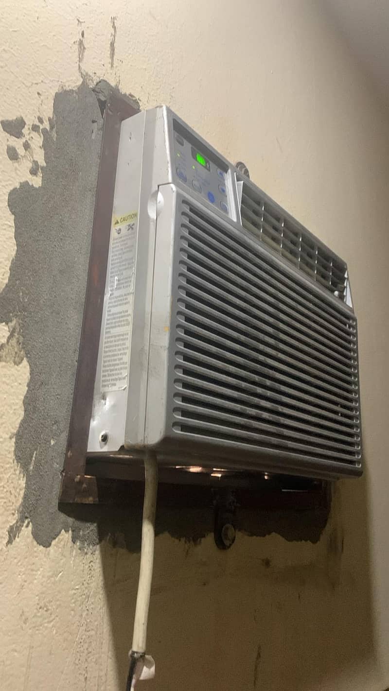Window AC 1